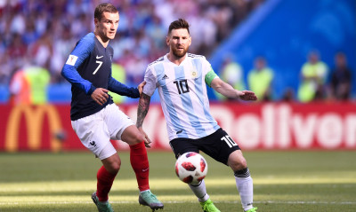 Παγκόσμιο Κύπελλο μπάσκετ 2019: Υποκλίθηκε στην Αργεντινή ο Μέσι (photo)