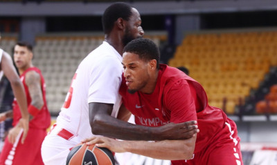 Ολυμπιακός-Ερυθρός Αστέρας 77-82: Ήττα σε ένα ακόμα τεστ Euroleague (photos)