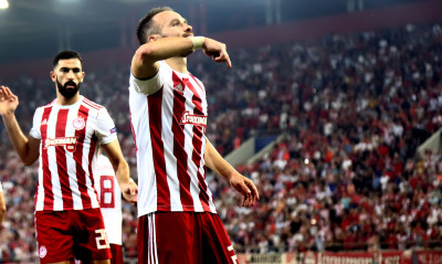 Champions League: Στην κορυφαία ενδεκάδα ο Βαλμπουενά (photo)