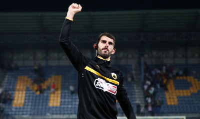 «Μπήκε» ο Ολιβέιρα στην ΑΕΚ και… φουλάρει για ΠΑΟΚ!