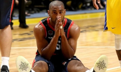 Ατυχία για Γκρέιντζερ: Τραυματίστηκε και έβαλε τα κλάματα (video)