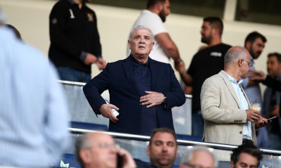 Ντου Μελισσανίδη στους διαιτητές του ΑΕΚ-ΠΑΟΚ στο ημίχρονο