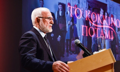 Ο ΠΑΟΚ, «Το κόκκινο ποτάμι» που σάρωσε και το μήνυμα του Σαββίδη