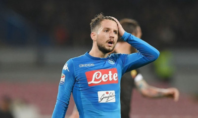 Ντρις Μέρτενς: Δε θα πιστεύετε τι του κάνει η 75χρονη γειτόνισσά του στις ήττες της Νάπολι!