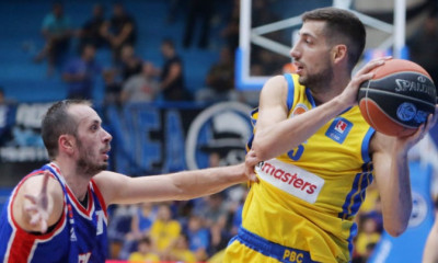 Περιστέρι: Μια ανάσα από την εμπόλεμη ζώνη (photos)