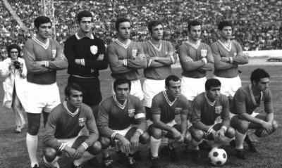 Σαν Σήμερα: Η πρώτη απευθείας τηλεοπτική μετάδοση ποδοσφαιρικού αγώνα στην Ελλάδα (video+photos)