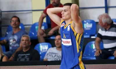 Περιστέρι: Στον «αέρα» ο Γιάννης Αγραβάνης, λόγω… πολέμου