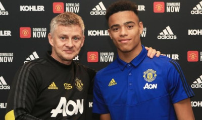 Μάντσεστερ Γιουνάιτεντ: Ανανέωσε ο Γκρίνγουντ