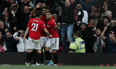 Μάντσεστερ Γιουνάιτεντ – Λίβερπουλ: Το 1-0 με την… έγκριση του VAR (videos)