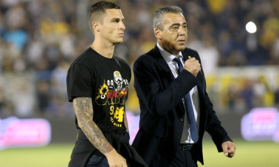 Απόψε το μεγάλο πάρτι του Βράνιες με καλεσμένη... έκπληξη! (photos)