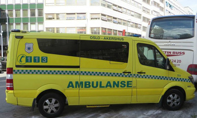 Συναγερμός στο Όσλο: Ένοπλος έκλεψε ασθενοφόρο κι έπεσε πάνω σε πλήθος