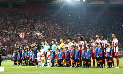 Το Ολυμπιακός-Μπάγερν Μονάχου με «ερυθρόλευκη» ματιά... (video)