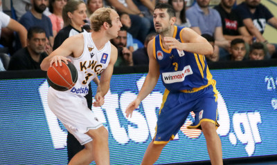 Φράνκαμπ: «Να βγάλουμε ένταση και να παίξουμε δυναμικά κόντρα στην ΑΕΚ»