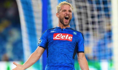 Πάνω από τον Μαραντόνα ο Μέρτενς! (photos+videos)