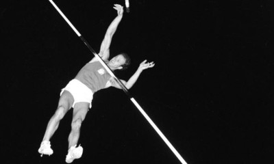 Σαν Σήμερα: Η απίθανη πτήση του Χρήστου Παπανικολάου (photos+video)