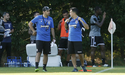 ΠΑΟΚ: Αποφασίζουν για το ρόστερ Μπράνκο και Φερέιρα