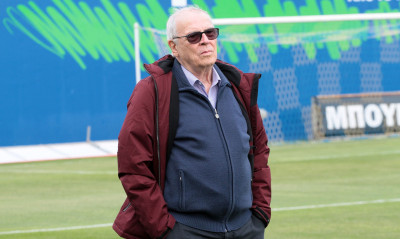 Θεοδωρίδης: «Ελεεινός ο διαιτητής! Ο Περέιρα κοιτά πως θα ρίξει τον Ολυμπιακό»