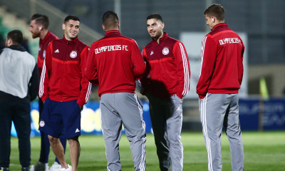 Ξάνθη-Ολυμπιακός: «Κοκκίνησαν» τα Πηγάδια (photos)