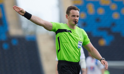 Μπάγερν Μονάχου-Ολυμπιακός: Ο διαιτητής του αγώνα