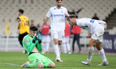 ΑΕΚ: Η αρχηγική κίνηση του Μάνταλου, παρηγόρησε τον Μανδά (photos)