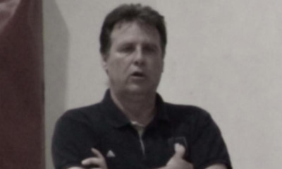 Χάντμπολ: Θρήνος με Σαΐτη