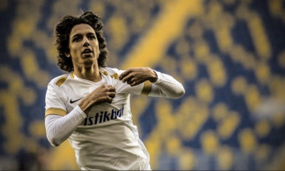 Ένας 15χρονος έγραψε ιστορία στην Τουρκία (video+photos)