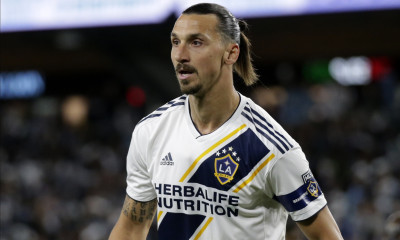 Ποια Γιουνάιτεντ και Μίλαν; Εκεί κλείνει ο Ζλάταν (videos+photos)