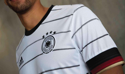 Γερμανία: Απίθανη γκάφα στις φανέλες των παικτών (photos)