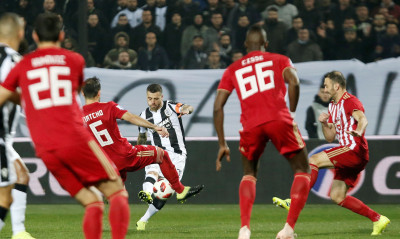 Το Ολυμπιακός-ΠΑΟΚ άρχισε νωρίς: Επίθεση Καραπαπά σε Βιεϊρίνια, απάντηση-τρολάρισμα από Σαββίδη!