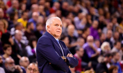 Ομπράντοβιτς σε παίκτες Φενέρμπαχτσε: «Μπορώ να σας παρακαλέσω να παίξετε άμυνα;» (video)