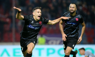 Έτσι μπλόκαρε ο Πανιώνιος τον Ολυμπιακό στην Πλατεία (photos+video)