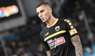 ΑΕΚ: Τους «τρέλανε» πάλι ο Βράνιες - Με μπλουζάκι της Original στη Βοσνία (video)