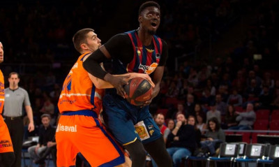 Μπασκόνια: Με φόρα στο ΟΑΚΑ