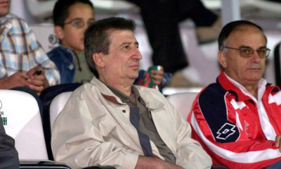 Το όνομα του «Χάρρυ Κλυν» στο γήπεδο του Απόλλωνα Καλαμαριάς!