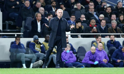 Η έκπληξη του Μουρίνιο για τον Ολυμπιακό και τα συγχαρητήρια στο ball boy! (videos+photos)