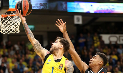 Μακάμπι-Βιλερμπάν 93-62: Συνεχίζει ακάθεκτη