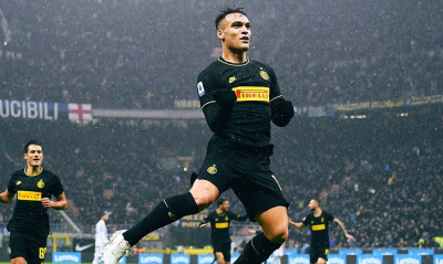 Με «υπογραφή» Λαουτάρο Μαρτίνεζ πέρασε στην κορυφή (video)