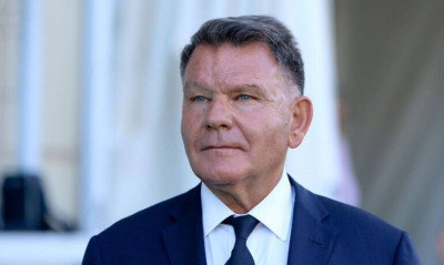 Άγριο ξύλο με Κούγια στα μπουζούκια (video)