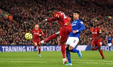 Το ημίχρονο της χρονιάς: Λίβερπουλ – Έβερτον 4-2! (videos)