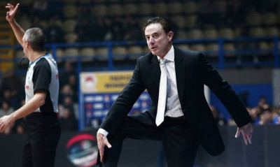 Πιτίνο: «Πολλά τα λάθη, συγχαρητήρια στο Περιστέρι»