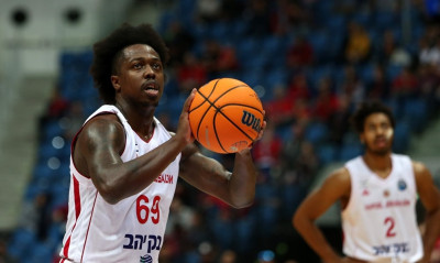 Μπράουν: «Δύσκολο το ματς, σκληρή ομάδα η ΑΕΚ»