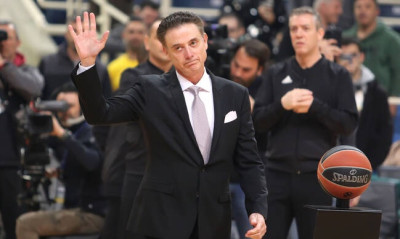 Σαν σήμερα: Ένας χρόνος από την έλευση του μύθου! (videos+photos)