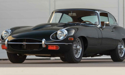 Αν υπάρχει ένα το τέλειο δώρο, αυτό είναι η Jaguar E-Type του 1970