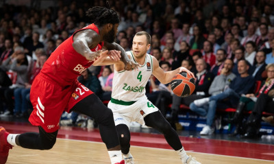 Μπάγερν-Ζαλγκίρις 73-98: Εύκολο πέρασμα από το Μόναχο