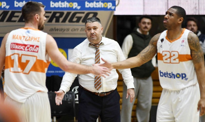 Γιατράς: «Κακή ήττα και αναλαμβάνω την ευθύνη»