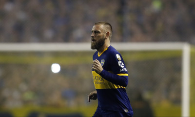 Αποσύρθηκε ο Ντε Ρόσι: «Ήθελα να επιστρέψω στην οικογένειά μου» (videos)