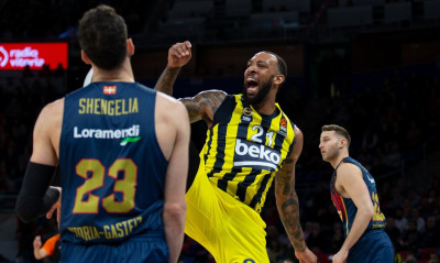 Μπασκόνια-Φενέρμπαχτσε 65-79: Με κεκτημένη ταχύτητα