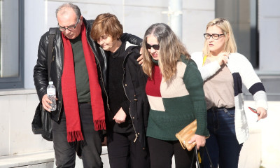 Δολοφονία Τοπαλούδη: Στο νοσοκομείο η μητέρα της Ελένης - Κατέρρευσε στο δικαστήριο