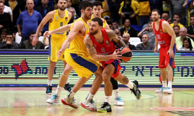 Ο Τζέιμς και η Μακάμπι