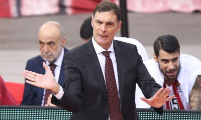 Ολυμπιακός-Άλμπα Βερολίνου: Το έζησε έντονα ο Μπαρτζώκας (photos)